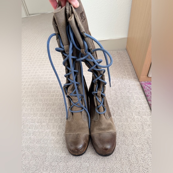 Sorel | Cate the Great Wedge Boot in Pebble - Picture 4 of 8